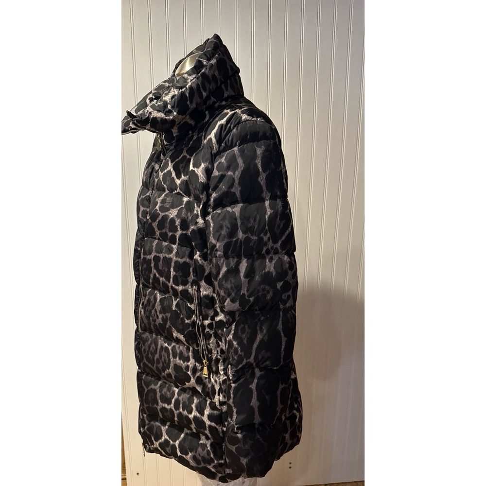 Moncler Torcelle Down Coat Black w/ Animal‎ Print - Picture 3 of 9